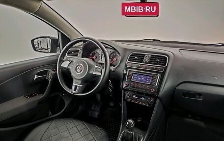 Volkswagen Polo VI (EU Market), 2014 год, 890 000 рублей, 11 фотография