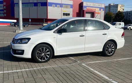 Volkswagen Polo VI (EU Market), 2017 год, 1 200 000 рублей, 11 фотография