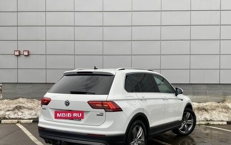 Volkswagen Tiguan II, 2017 год, 2 236 000 рублей, 5 фотография