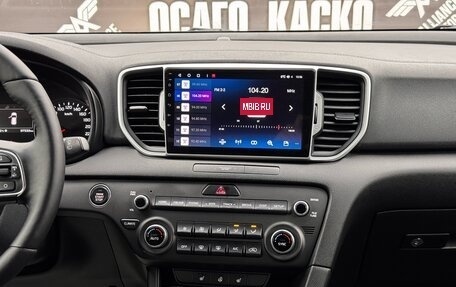 KIA Sportage IV рестайлинг, 2018 год, 2 199 000 рублей, 29 фотография