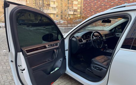 Volkswagen Touareg III, 2012 год, 2 390 000 рублей, 9 фотография