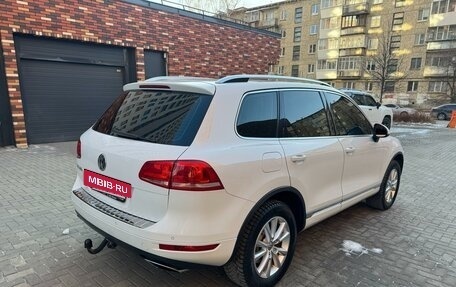 Volkswagen Touareg III, 2012 год, 2 390 000 рублей, 6 фотография