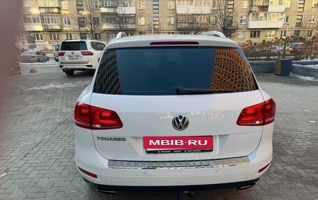 Volkswagen Touareg III, 2012 год, 2 390 000 рублей, 5 фотография