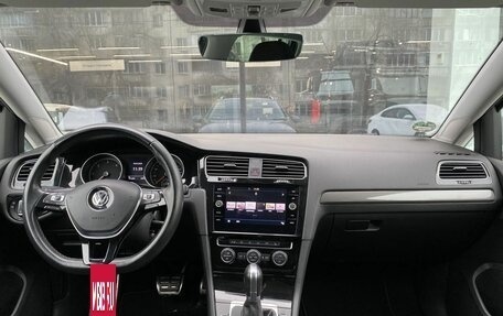 Volkswagen Golf VII, 2018 год, 1 834 000 рублей, 12 фотография