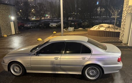 BMW 5 серия, 2002 год, 580 000 рублей, 13 фотография