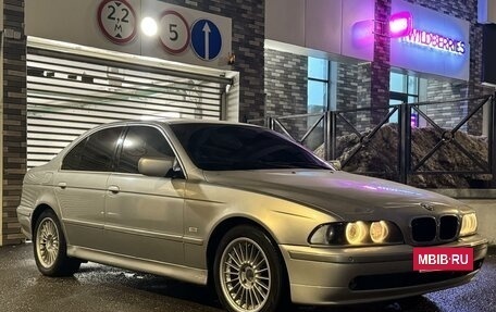 BMW 5 серия, 2002 год, 580 000 рублей, 15 фотография