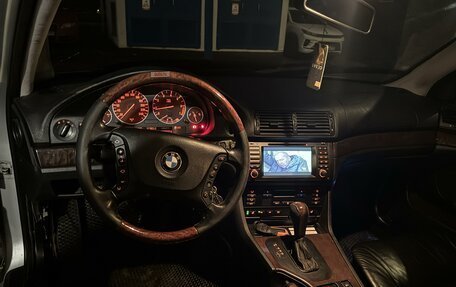 BMW 5 серия, 2002 год, 580 000 рублей, 19 фотография