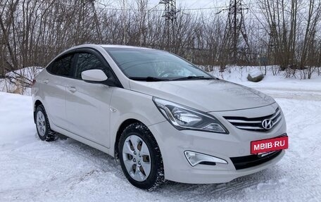 Hyundai Solaris II рестайлинг, 2014 год, 760 000 рублей, 2 фотография