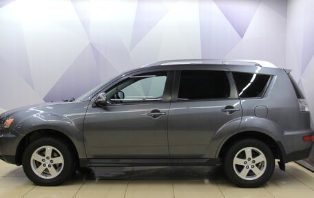 Mitsubishi Outlander III рестайлинг 3, 2010 год, 1 217 000 рублей, 2 фотография