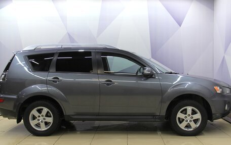 Mitsubishi Outlander III рестайлинг 3, 2010 год, 1 217 000 рублей, 6 фотография