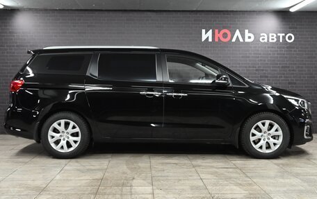 KIA Carnival III, 2019 год, 3 120 000 рублей, 9 фотография