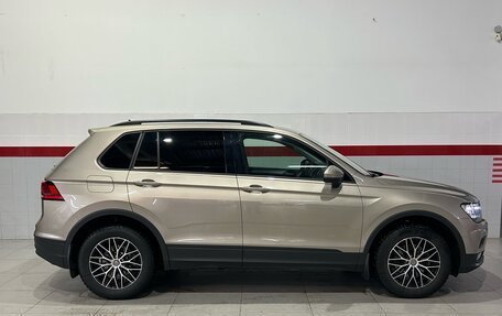 Volkswagen Tiguan II, 2019 год, 2 350 000 рублей, 4 фотография