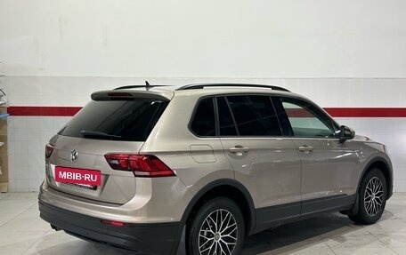 Volkswagen Tiguan II, 2019 год, 2 350 000 рублей, 9 фотография