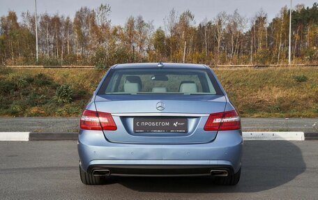 Mercedes-Benz E-Класс, 2011 год, 1 676 000 рублей, 4 фотография