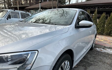 Volkswagen Jetta VI, 2012 год, 1 100 000 рублей, 13 фотография