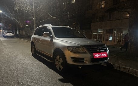 Volkswagen Touareg III, 2007 год, 1 050 000 рублей, 2 фотография