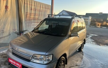 Nissan Cube II, 2000 год, 228 000 рублей, 1 фотография