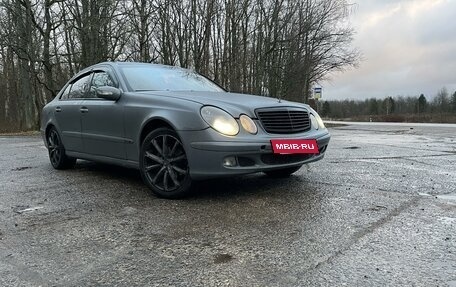 Mercedes-Benz E-Класс, 2002 год, 680 000 рублей, 4 фотография