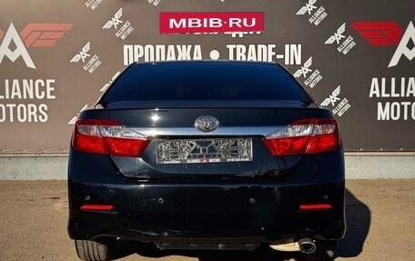 Toyota Camry, 2013 год, 1 865 000 рублей, 6 фотография