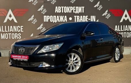 Toyota Camry, 2013 год, 1 865 000 рублей, 3 фотография