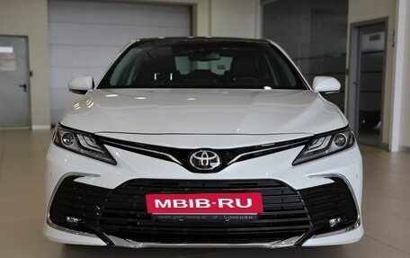 Toyota Camry, 2023 год, 4 700 000 рублей, 3 фотография