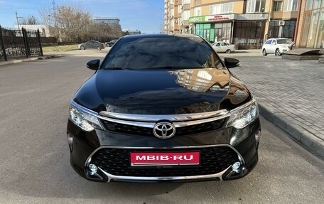 Toyota Camry, 2017 год, 2 750 000 рублей, 1 фотография