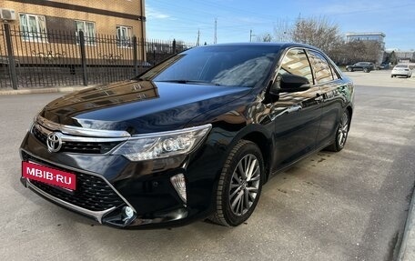 Toyota Camry, 2017 год, 2 750 000 рублей, 3 фотография