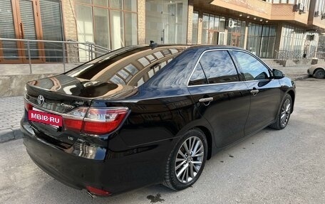 Toyota Camry, 2017 год, 2 750 000 рублей, 5 фотография