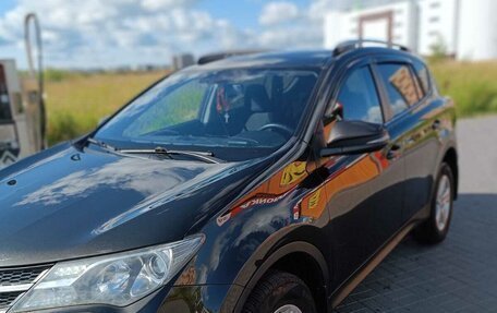 Toyota RAV4, 2014 год, 2 200 000 рублей, 8 фотография