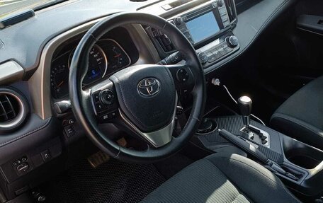 Toyota RAV4, 2014 год, 2 200 000 рублей, 23 фотография