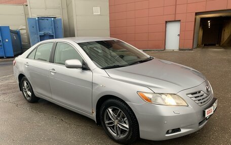 Toyota Camry, 2007 год, 1 320 000 рублей, 2 фотография