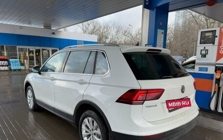 Volkswagen Tiguan II, 2017 год, 2 350 000 рублей, 5 фотография