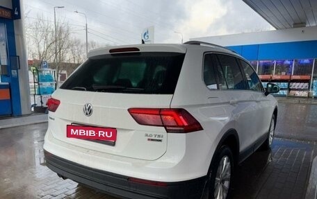 Volkswagen Tiguan II, 2017 год, 2 350 000 рублей, 6 фотография