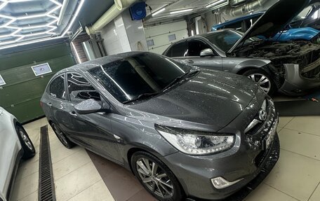 Hyundai Solaris II рестайлинг, 2014 год, 949 999 рублей, 30 фотография