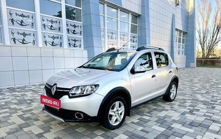 Renault Sandero II рестайлинг, 2013 год, 900 000 рублей, 14 фотография