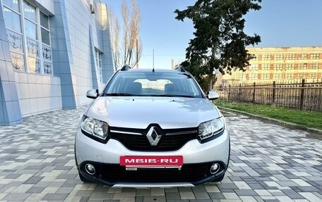 Renault Sandero II рестайлинг, 2013 год, 900 000 рублей, 15 фотография