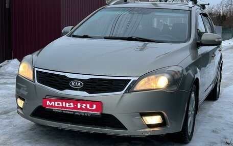 KIA cee'd I рестайлинг, 2010 год, 700 000 рублей, 8 фотография