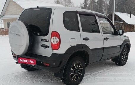 Chevrolet Niva I рестайлинг, 2011 год, 455 000 рублей, 7 фотография