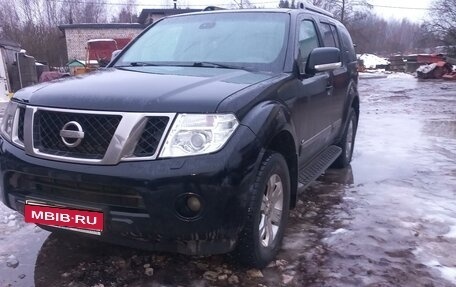 Nissan Pathfinder, 2011 год, 1 600 000 рублей, 1 фотография