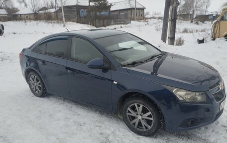 Chevrolet Cruze II, 2011 год, 550 000 рублей, 3 фотография