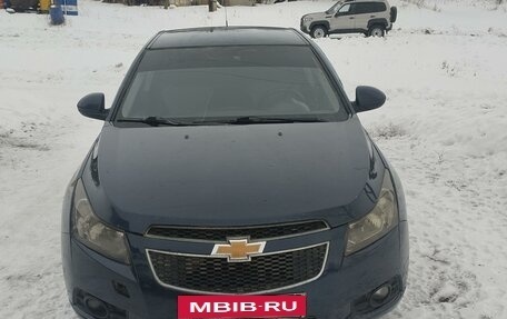 Chevrolet Cruze II, 2011 год, 550 000 рублей, 4 фотография