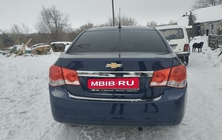 Chevrolet Cruze II, 2011 год, 550 000 рублей, 2 фотография