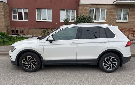 Volkswagen Tiguan II, 2018 год, 2 850 000 рублей, 6 фотография