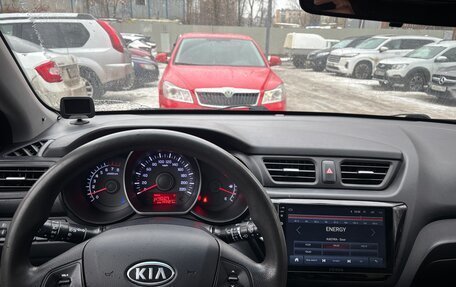 KIA Rio III рестайлинг, 2012 год, 900 000 рублей, 13 фотография