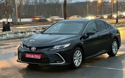 Toyota Camry, 2021 год, 3 190 000 рублей, 1 фотография