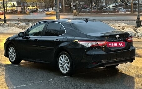 Toyota Camry, 2021 год, 3 190 000 рублей, 8 фотография