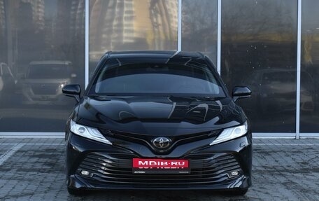 Toyota Camry, 2020 год, 3 690 000 рублей, 3 фотография