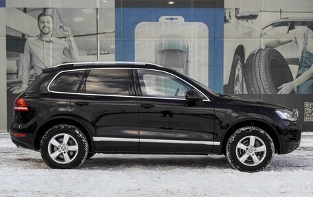 Volkswagen Touareg III, 2014 год, 2 399 000 рублей, 5 фотография