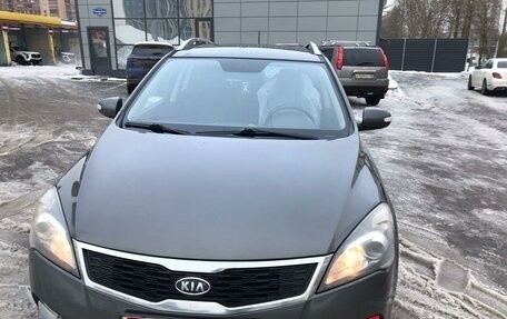 KIA cee'd I рестайлинг, 2011 год, 820 000 рублей, 2 фотография