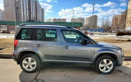 Skoda Yeti I рестайлинг, 2015 год, 1 770 000 рублей, 18 фотография